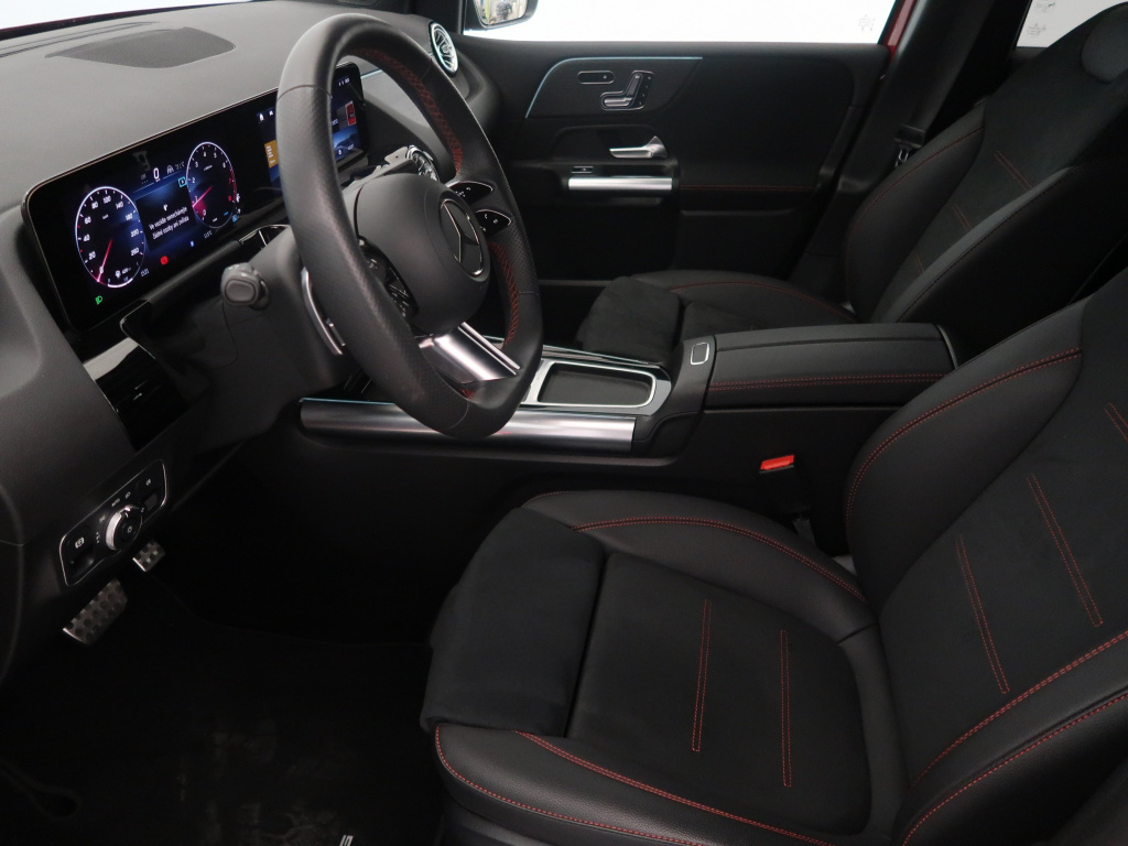 Mercedes-Benz B