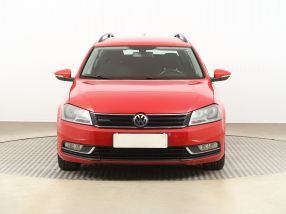 Volkswagen Passat - 2012