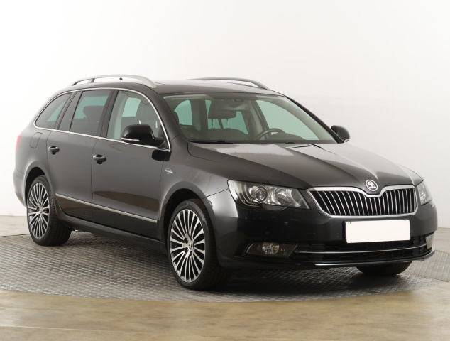 Škoda Superb 2014