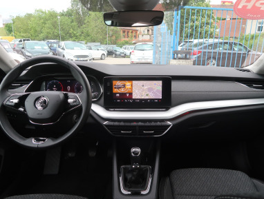 Škoda Octavia - 2023