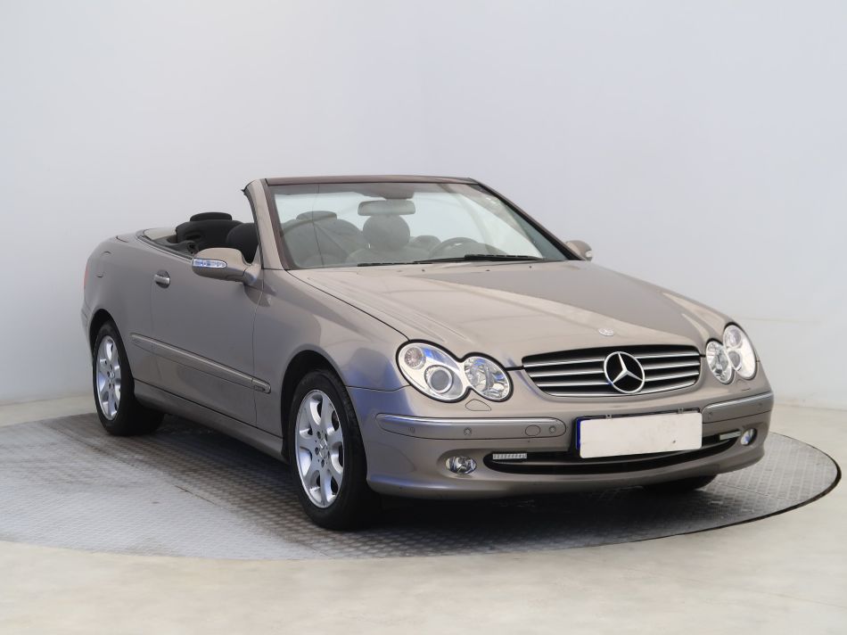 Mercedes-Benz CLK - 2005