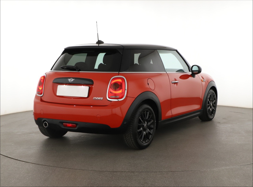 MINI 3-door