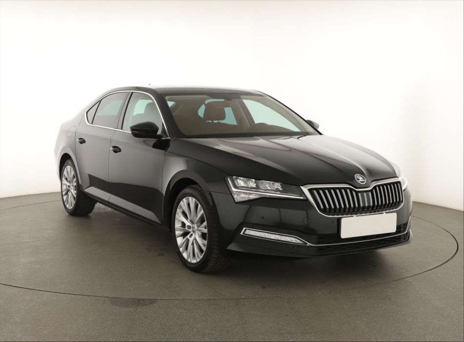Skoda Superb - 2021