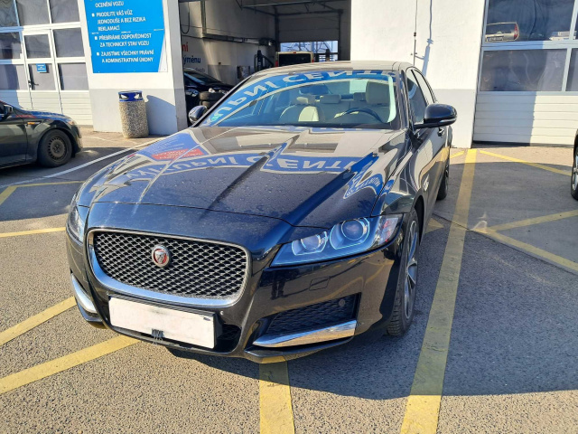 Jaguar XF 2016