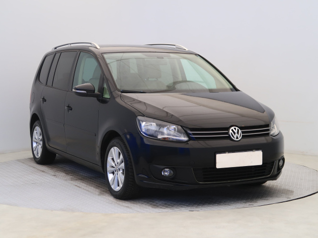 Volkswagen Touran 2011