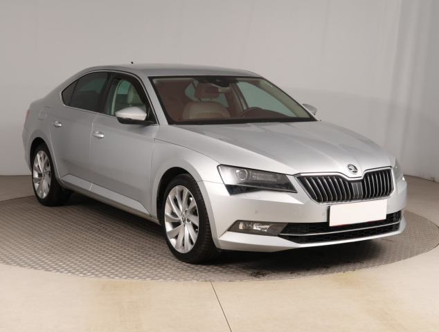 Škoda Superb 2017