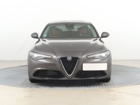 Alfa Romeo Giulia - 2017