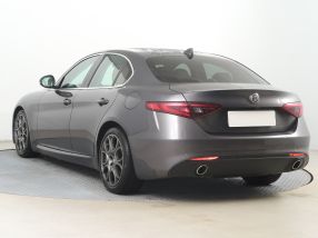 Alfa Romeo Giulia - 2017
