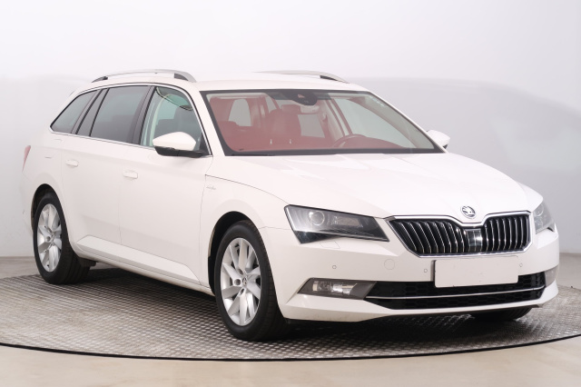 Škoda Superb 2018
