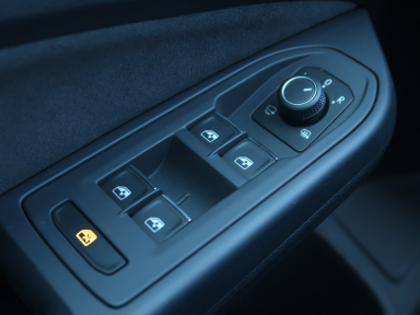 Volkswagen Golf - 2024