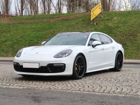 Porsche Panamera - 2017
