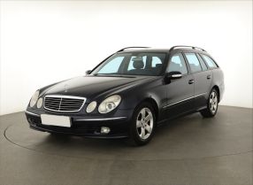 Mercedes-Benz E - 2003