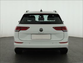 Volkswagen Golf - 2021
