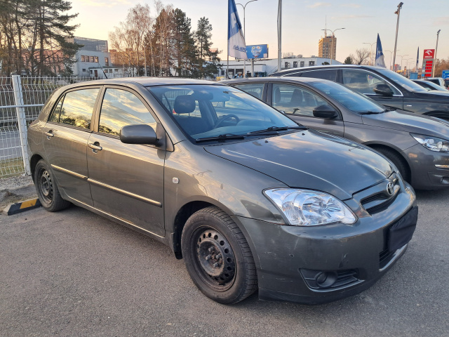 Toyota Corolla 2005