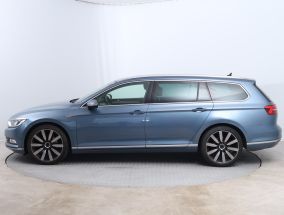 Volkswagen Passat - 2015