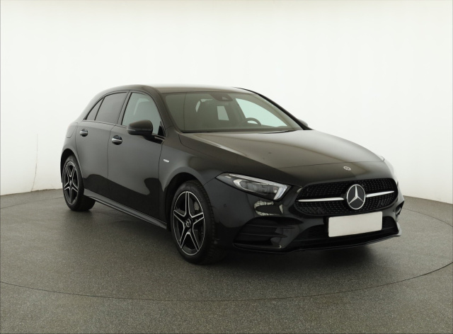 Mercedes-Benz A 2022