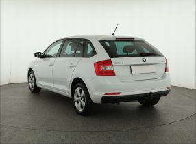 Skoda Rapid Spaceback - 2015