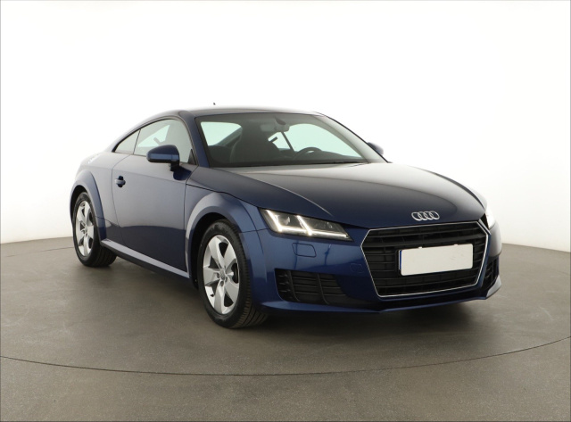 Audi TT 2015