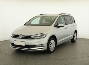 Volkswagen Touran - 2016