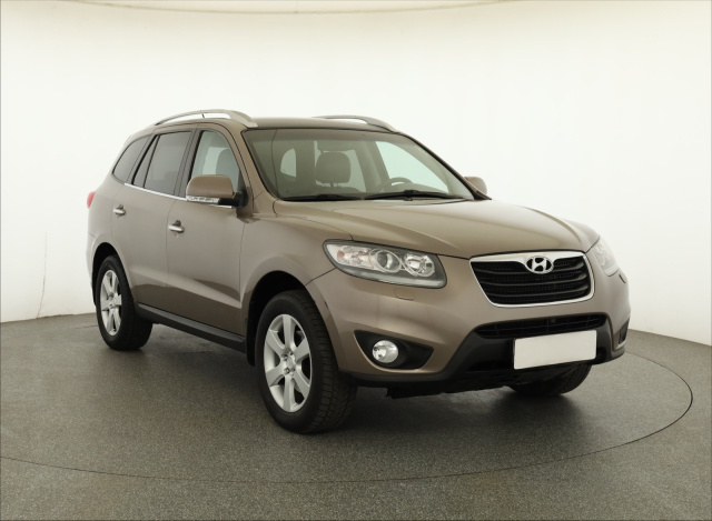 Hyundai Santa Fe, 2011
