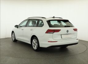 Volkswagen Golf - 2021