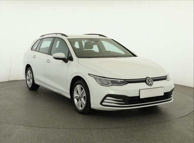 Volkswagen Golf 2021