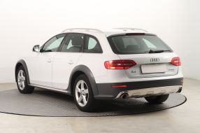 Audi Allroad A4 - 2014