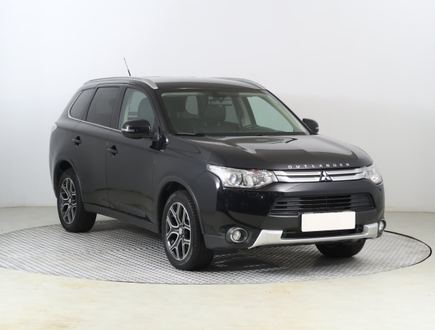 Mitsubishi Outlander 2015