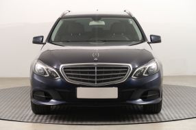 Mercedes-Benz E - 2016