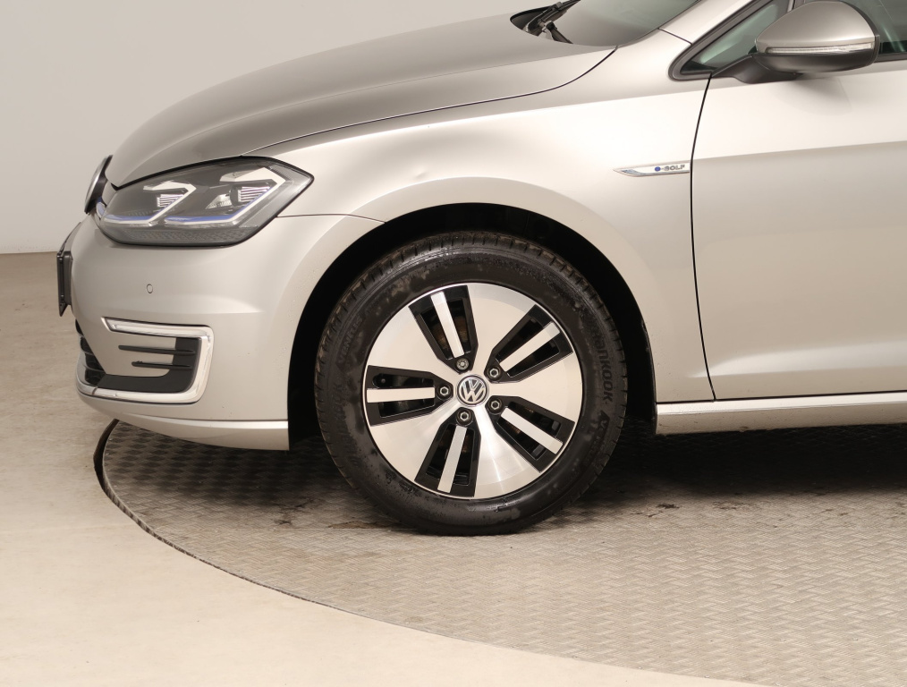 Volkswagen e-Golf