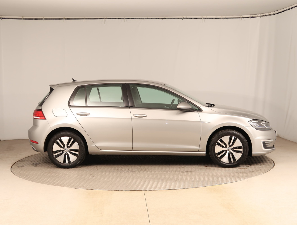 Volkswagen e-Golf