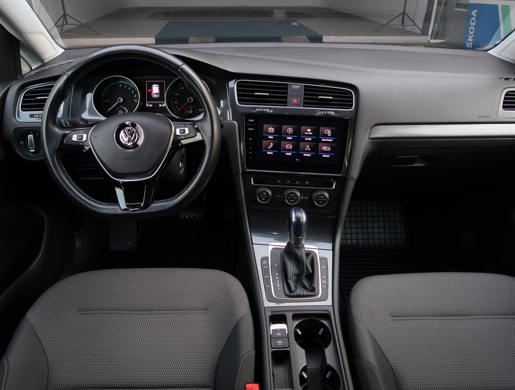 Volkswagen e-Golf