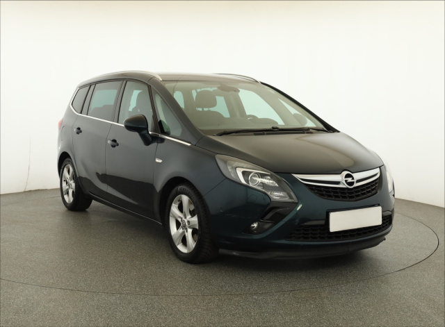Opel Zafira Tourer 2016