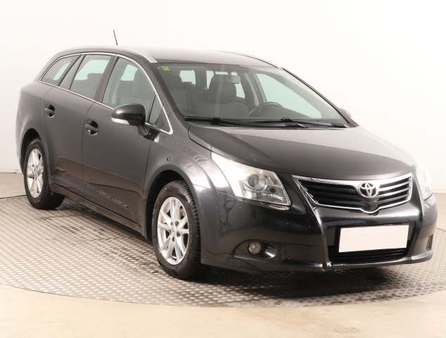 Toyota Avensis 2011