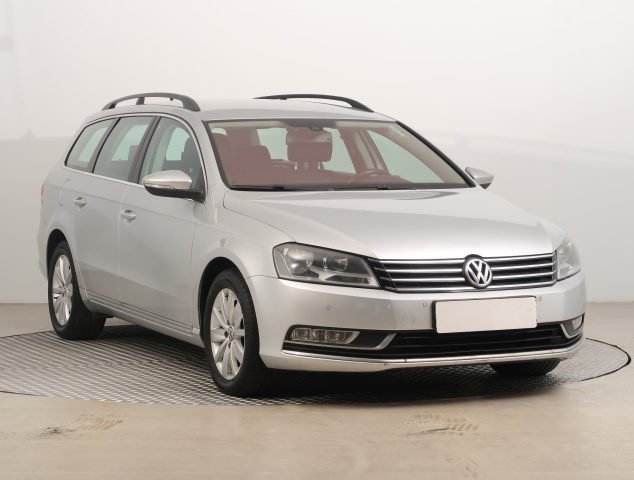 Volkswagen Passat 2011