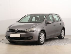 Volkswagen Golf - 2010