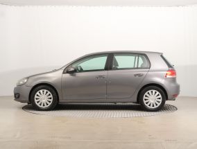 Volkswagen Golf - 2010