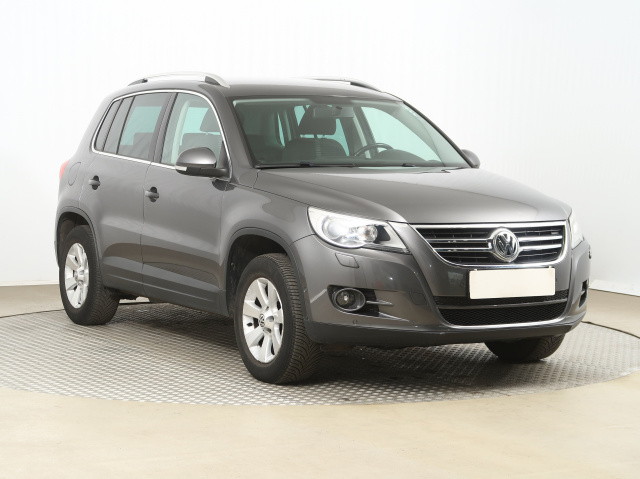 Volkswagen Tiguan 2011