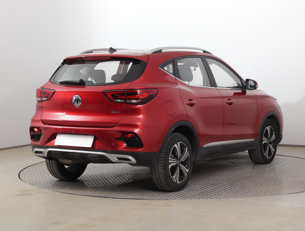 MG ZS SUV