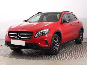 Mercedes-Benz GLA - 2016