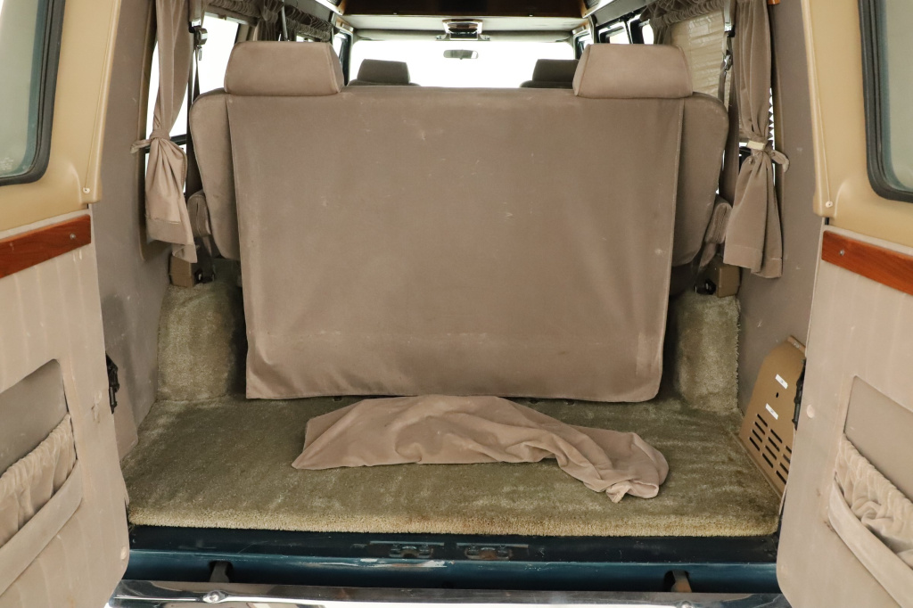 Chevrolet Chevy Van G20