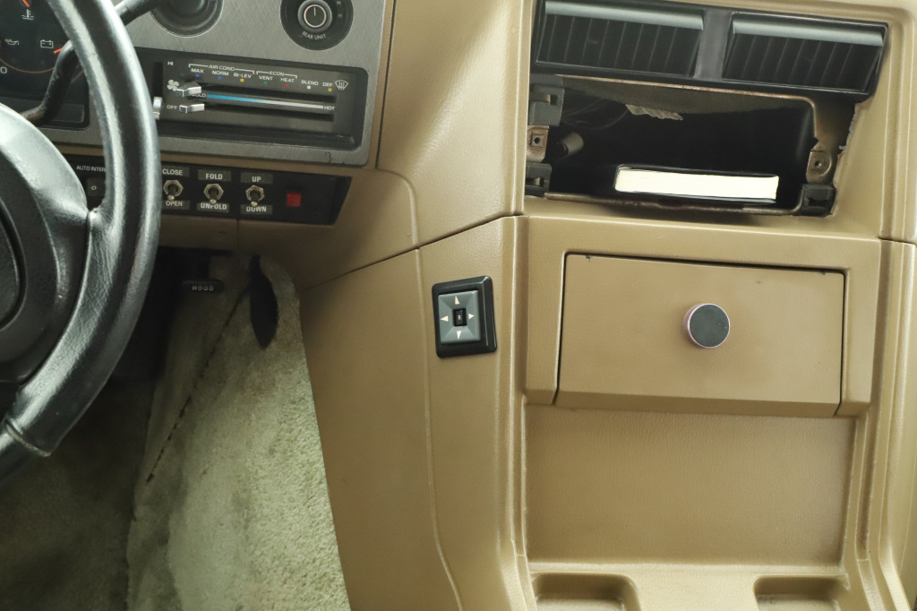 Chevrolet Chevy Van G20
