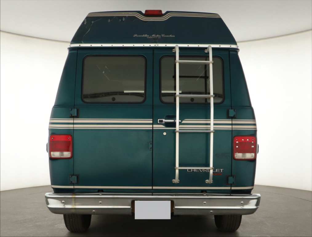 Chevrolet Chevy Van G20