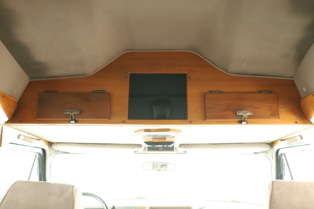 Chevrolet Chevy Van G20