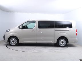Opel Zafira Life - 2021