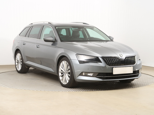 Škoda Superb, 2017
