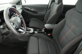 Hyundai i30 - 2025