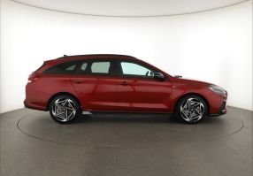 Hyundai i30 - 2025