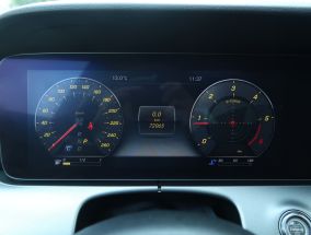Mercedes-Benz E - 2017