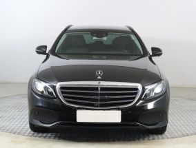 Mercedes-Benz E - 2017